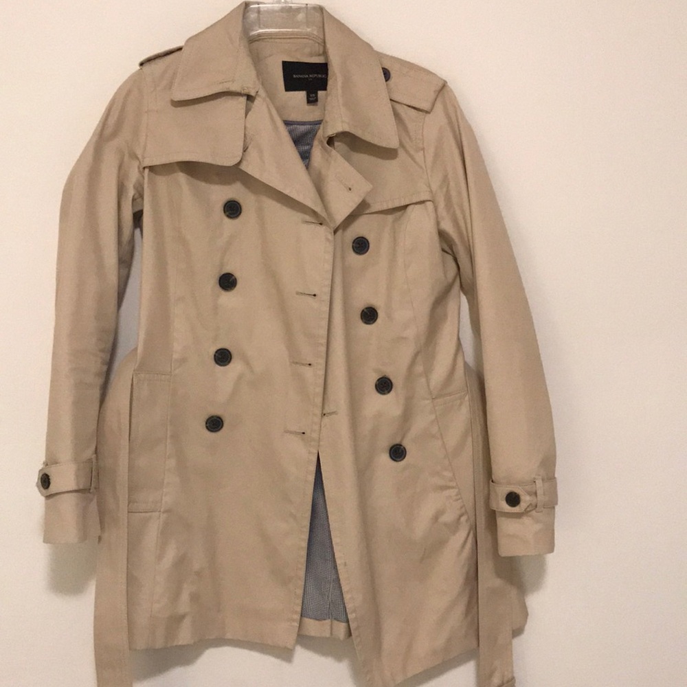 Trench coat